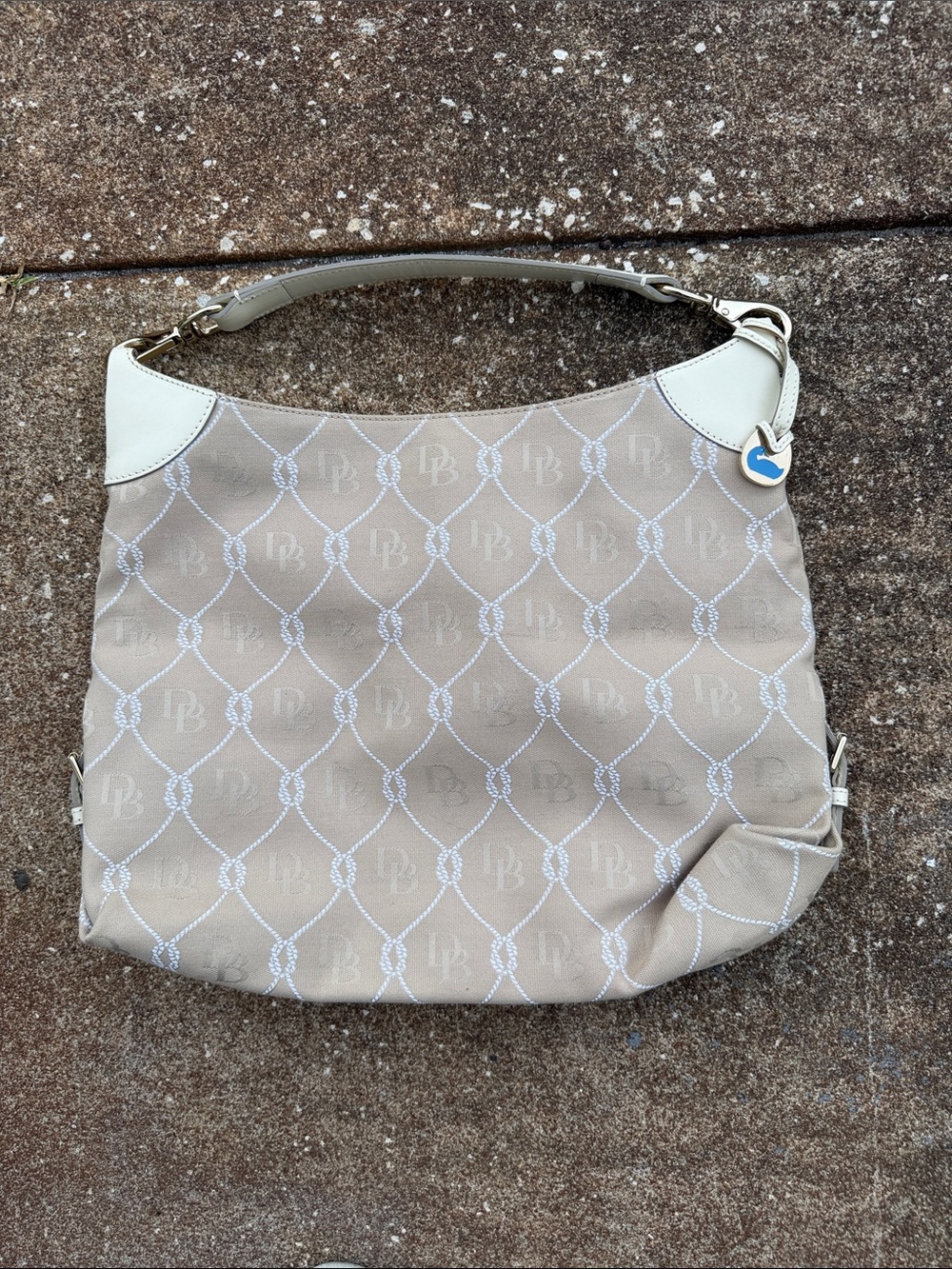 Y2K Nautical Dooney & Bourke Tan Signature Hobo Shoulder Bag